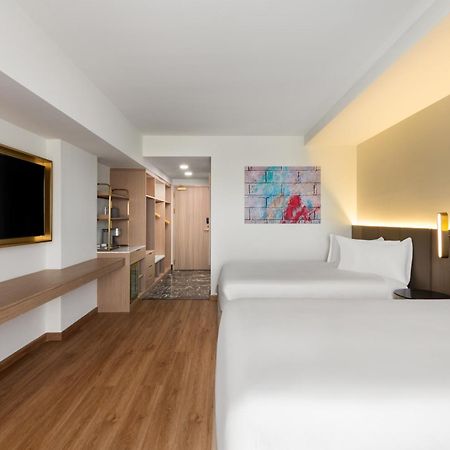 Dolce By Wyndham Hollywood Hotel Exterior foto