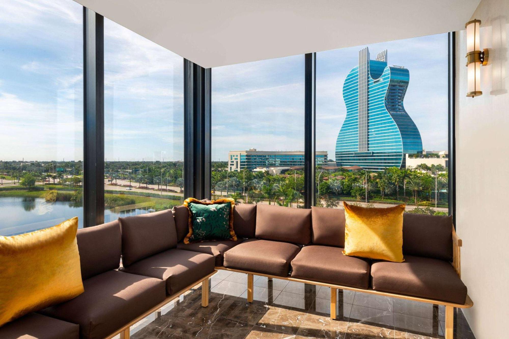 Dolce By Wyndham Hollywood Hotel Exterior foto